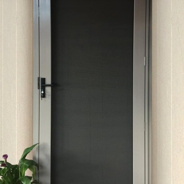 Security Mesh Shutter
